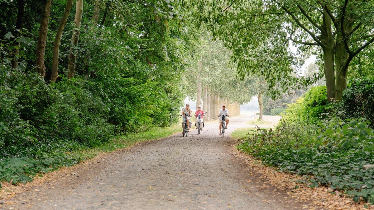 Fietsers aan Zuiddorpe
